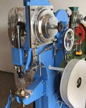 比較好的鉚接機(jī)生產(chǎn)廠(chǎng)家有哪些？