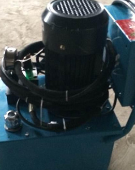 鉚接機(jī)脫模困難怎么辦？鉚接點(diǎn)容易撕裂怎么辦？