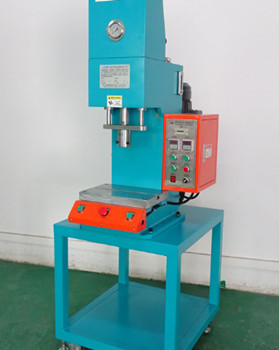 鉚接機(jī)大概多少錢一臺？