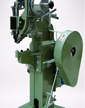 如何控制鉚接機(jī)壓鉚工藝的質(zhì)量？